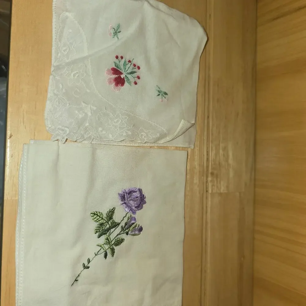 Collectible Ladies Hanker Chief Set 2 Floral Embroidery Purples